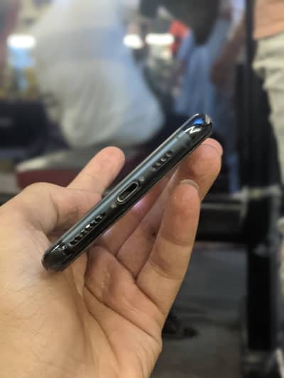 IPhone 11 Pro Max . Exchange possible with google pixel 9.