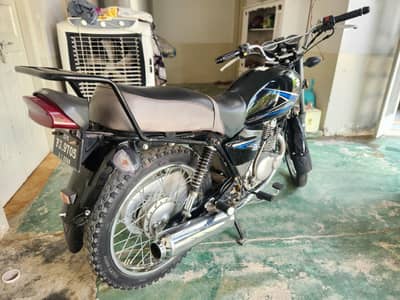 Suzuki GS 150 2017 Model Contact no 03280662797