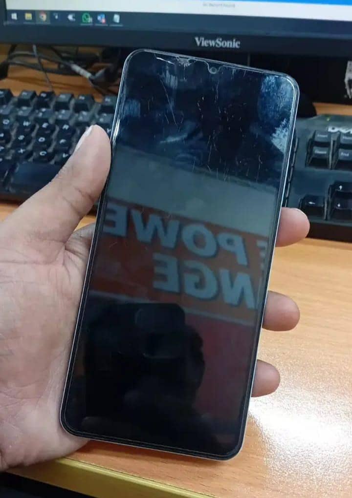 realme notes 50 6