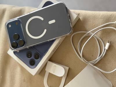I phone 17 pro max jv LLA mode jvl 256gb