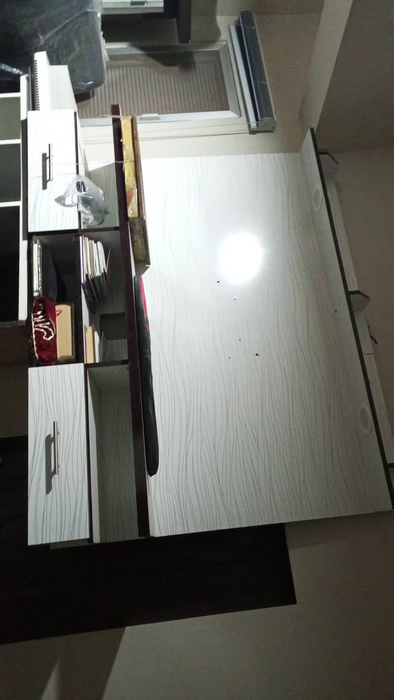 LCD rack 0