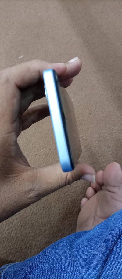 OPPO A18