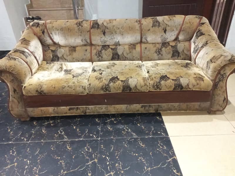 3-2-1 sofas 0