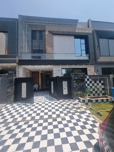 5 Marla House Is Available For Sale In Bahria Orchard Phase 2 Block C Lahore