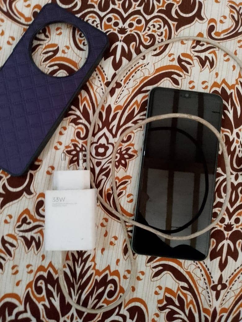 Xiaomi Poco c75 0