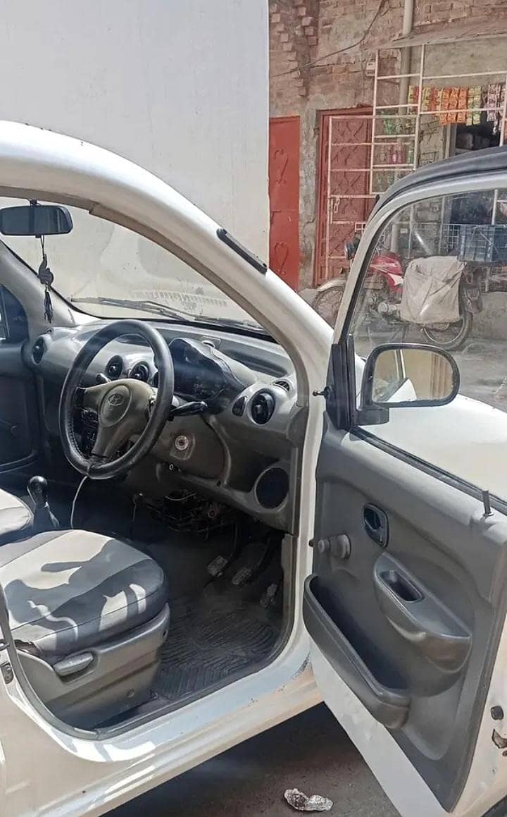 santro plus 2000 8