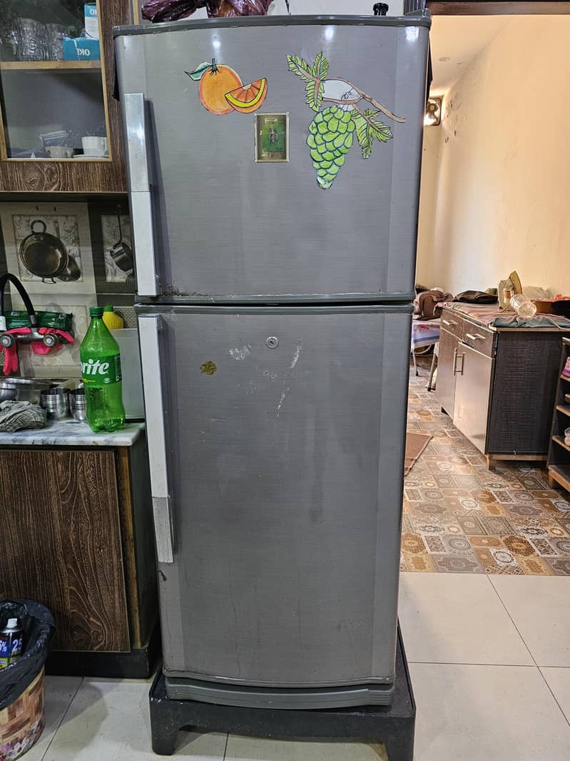 Dawlance fridge 0