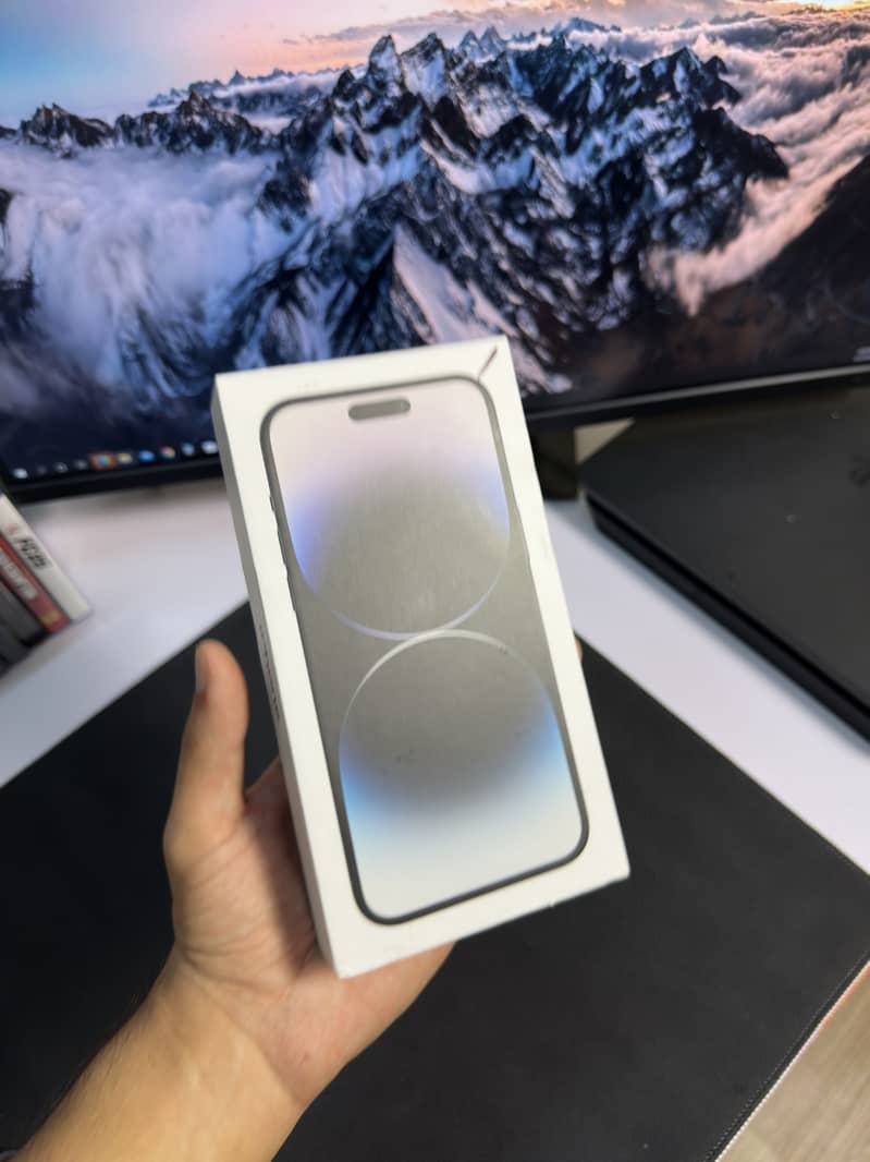 IPhone 14 Pro Max 2