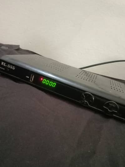 Dish reciever with cable