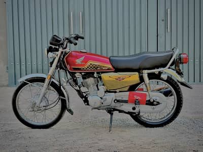 Honda CG 125 Gold Edition
