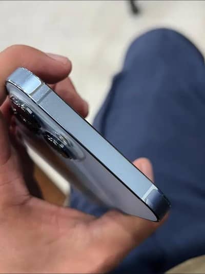 iPhone 13 Pro max 128 gb battery 82