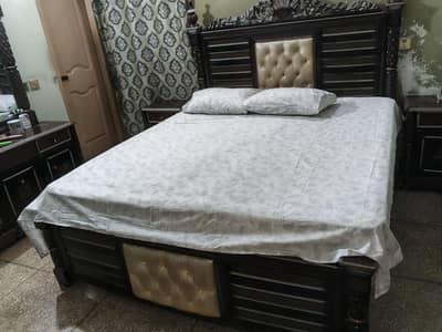king size bed+ side tables + dressing table with sitting stool