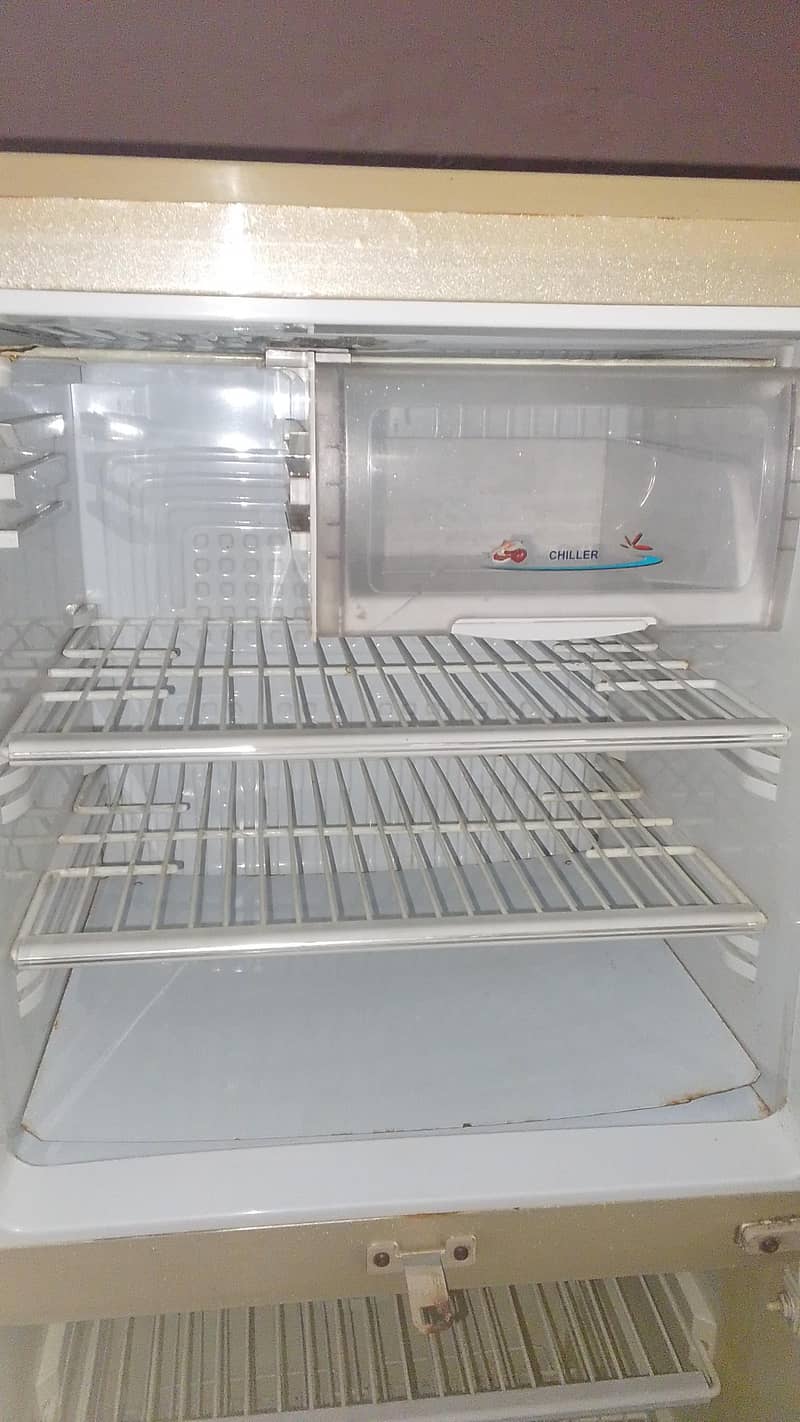 refrigerator 2