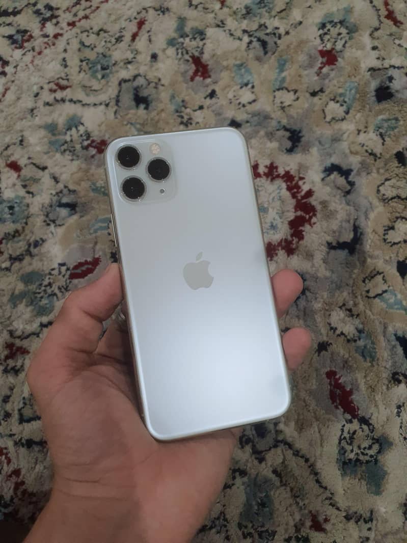 iphone 11 pro 0