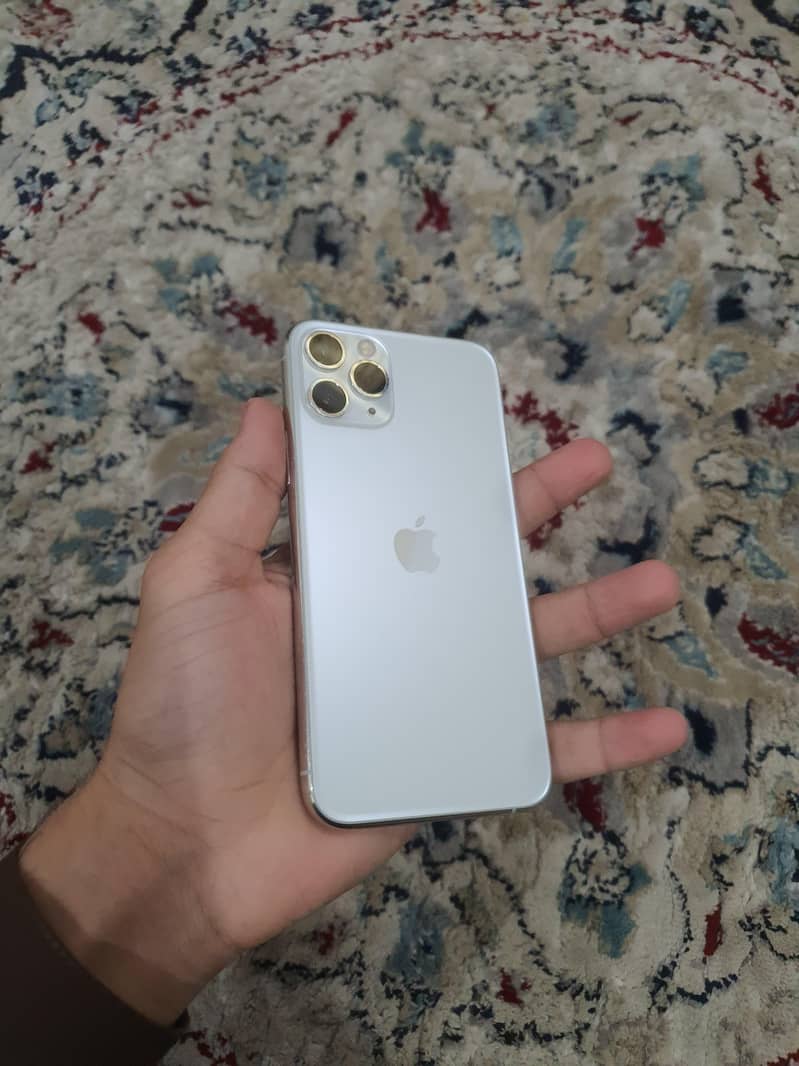 iphone 11 pro 1