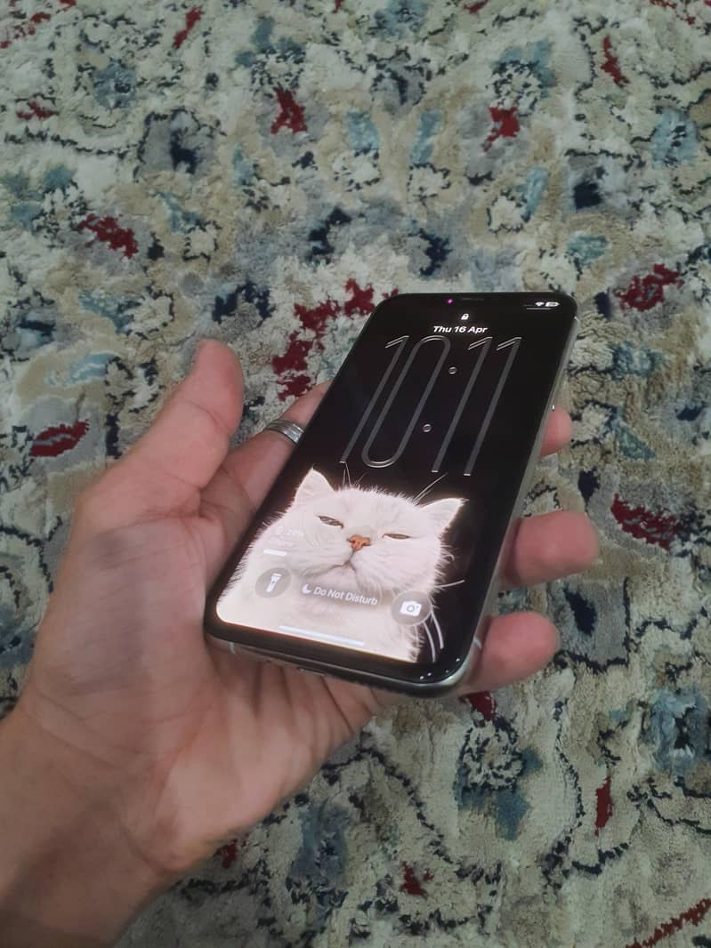 iphone 11 pro 3