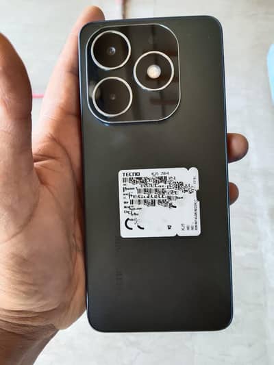 Tecno spark 20 8+8/256