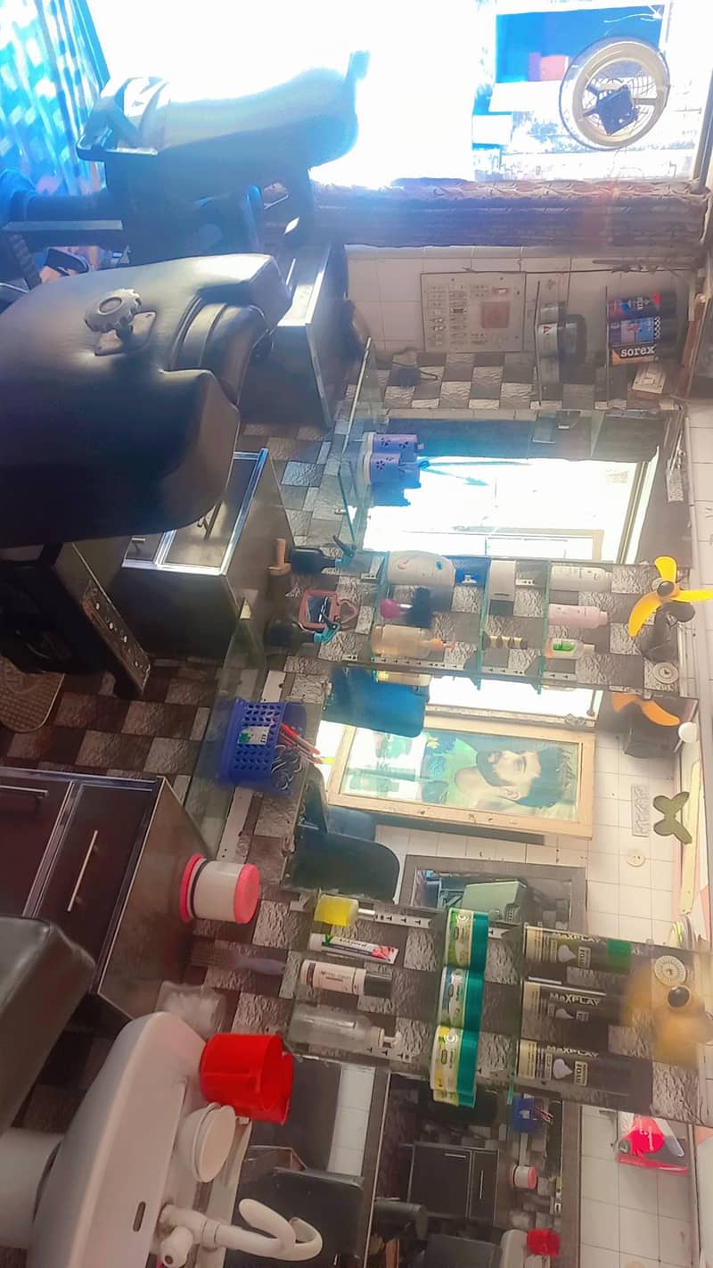 Alkuwait saloon 2