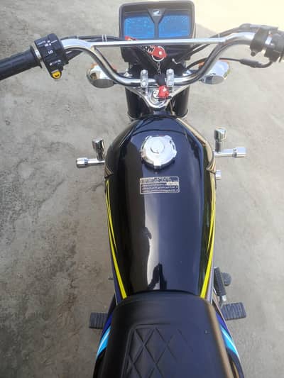 Honda 25/26. all Punjab number