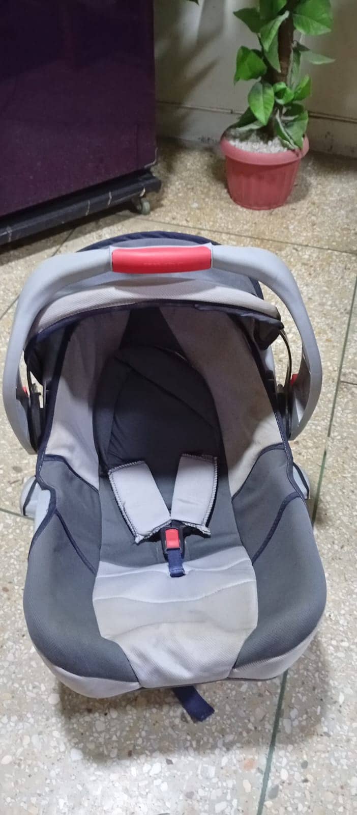 Carry cot 5