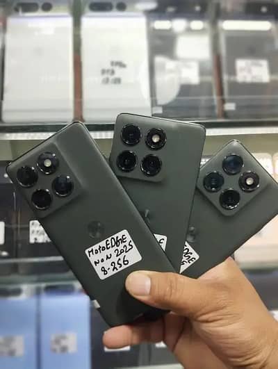 Moto Edge 2025 8/256 Non Pta Sim Lock Best Price