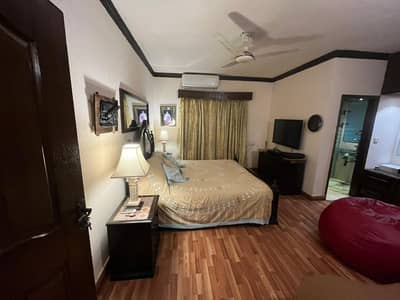 10 marla used house for sale at an ideal location
