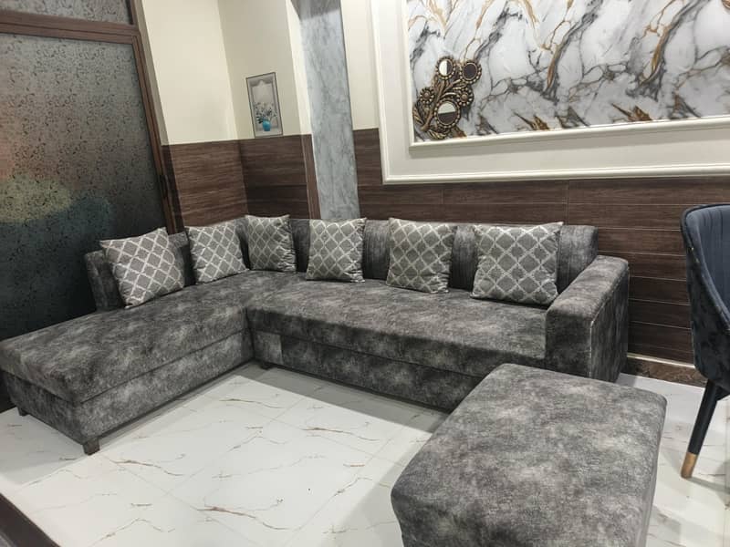 L shape sofa 0