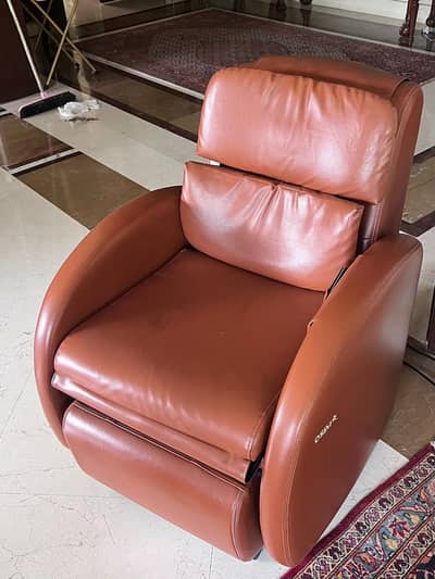 Osim leather Massaging chair