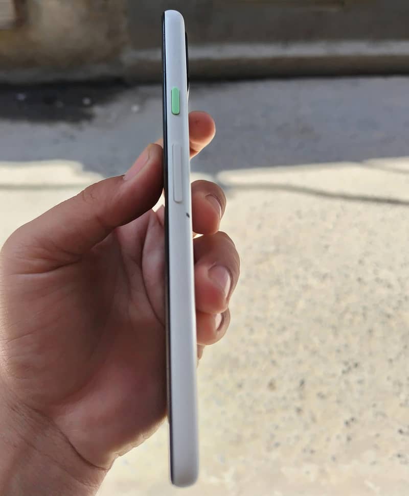 Pixel 4a 5g 1
