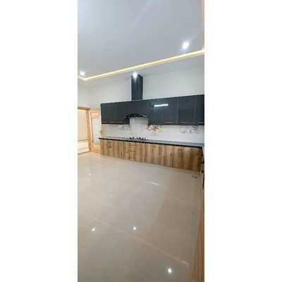 2 Kanal Luxury Upper Portion For Rent in G16 Islamabad