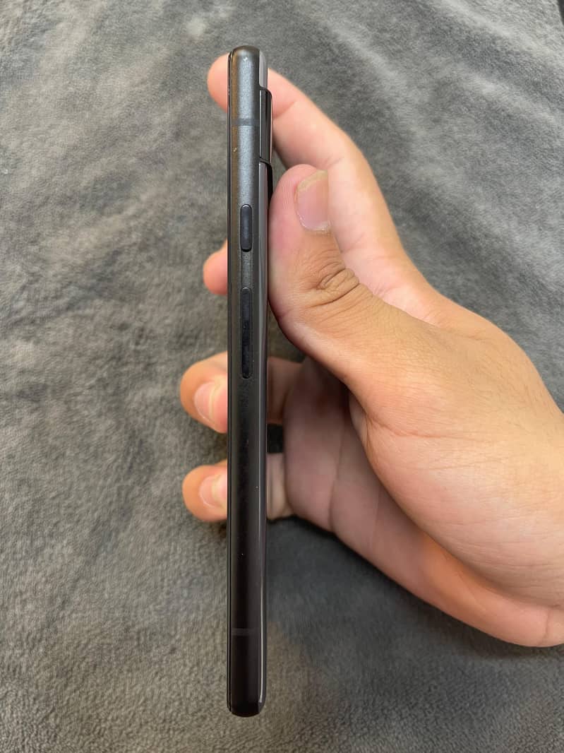 GOOGLE PIXEL 6A 1