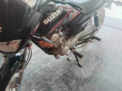 Suzuki GD 110 2016 ( Drive only 700 KM's )