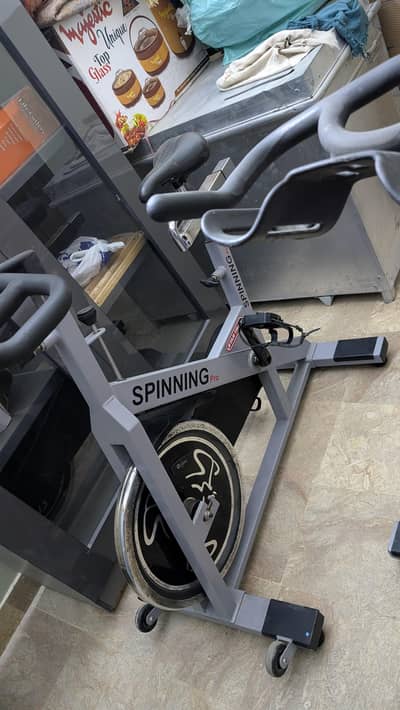 Spinning Exercise bike / Cycle