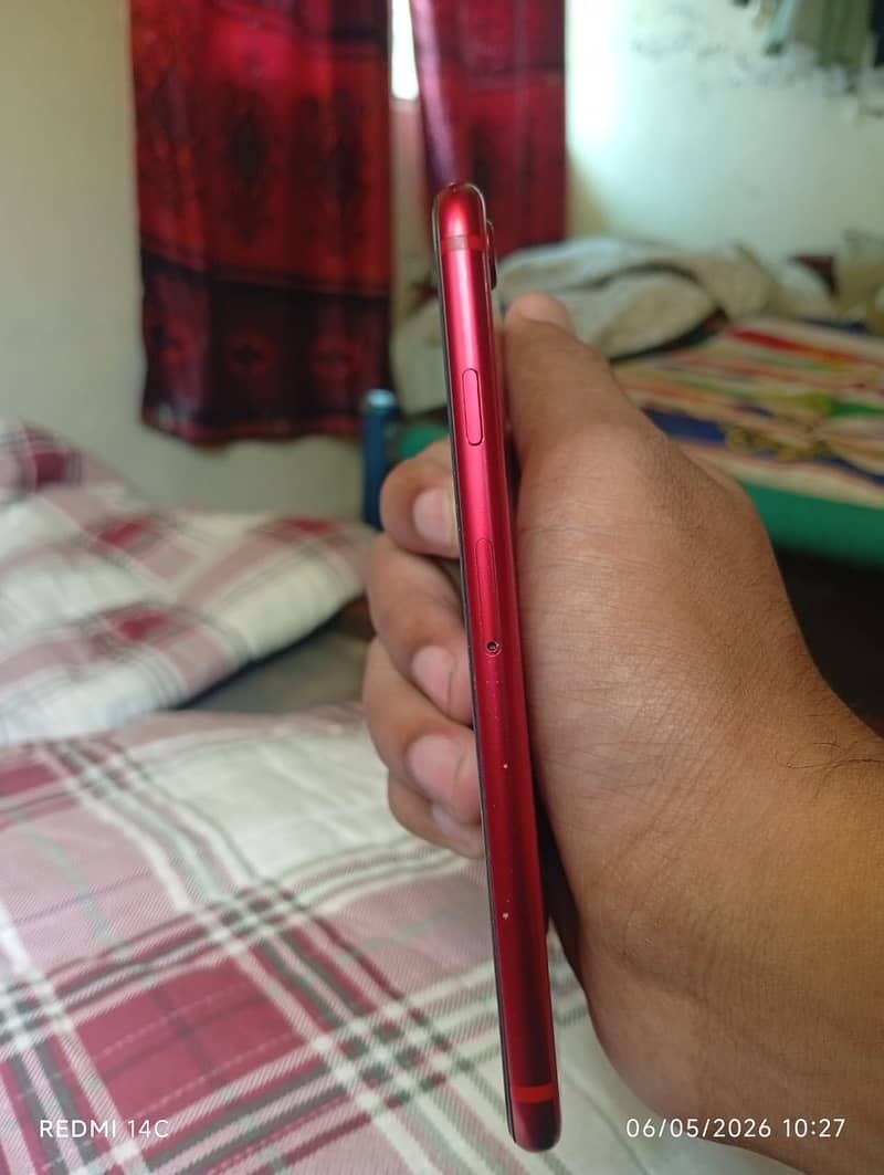 Iphone SE 2nd Generation 4