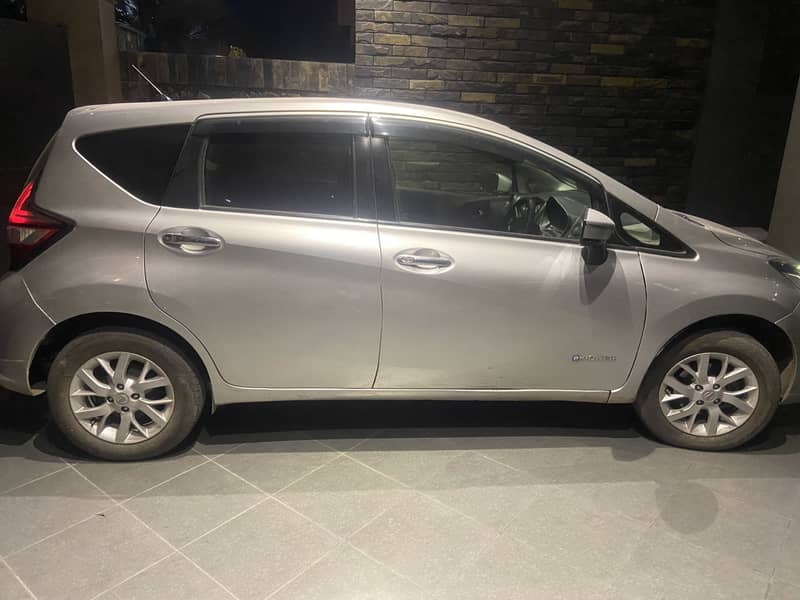 Nissan Note e power 1