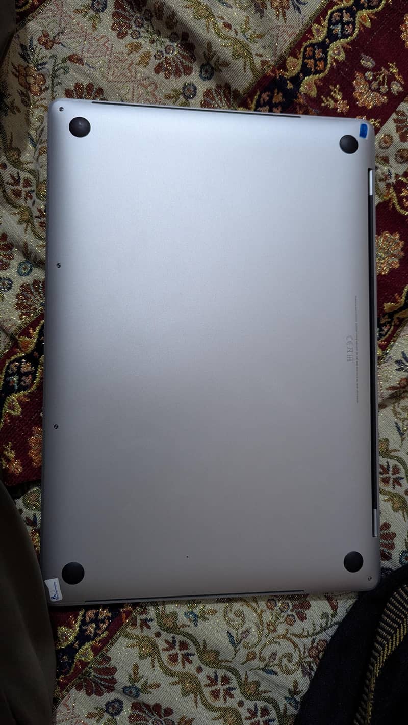 MacBook Pro 2019 4