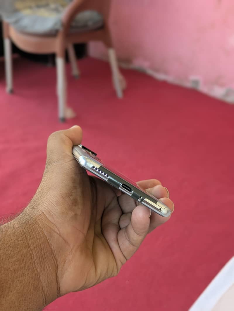 tecno camon 40 pro 4
