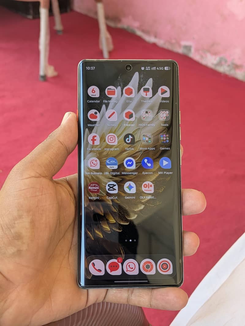 tecno camon 40 pro 7