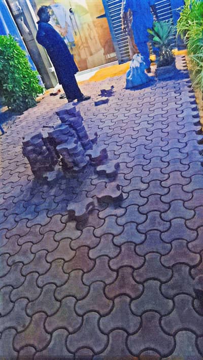 pever tuff tiles