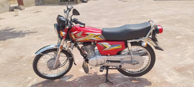 Honda CG 125 condition new hai
