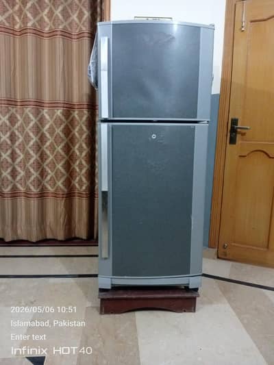 sell refrigerator in used normal condition
