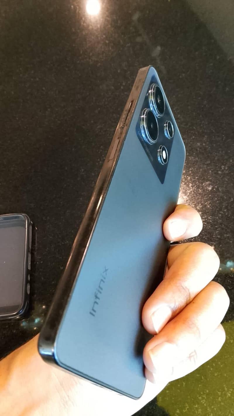 Infinix Note 30 1