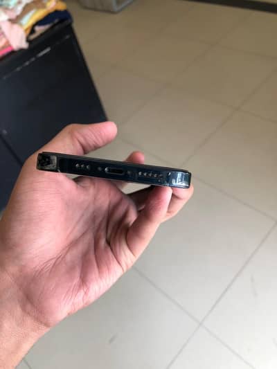 iPhone 13 jv