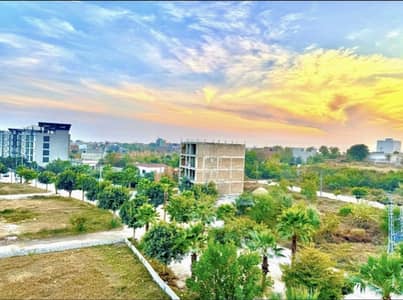 06 Marla Commercial Plot With Parking Space For Sale