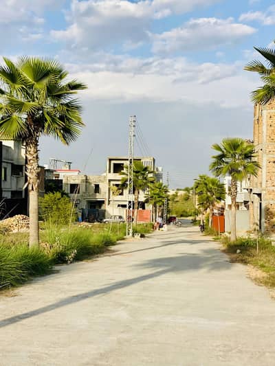 2 Marla Commercial Plot New Green Block