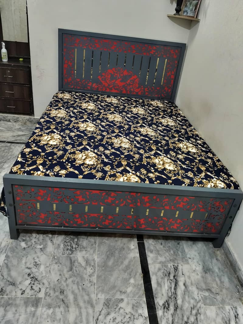 bed without matress 1