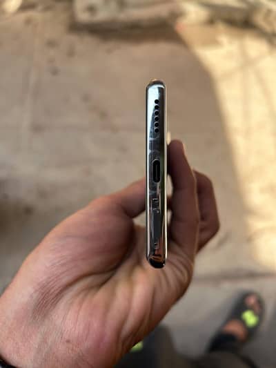 10 by 10 condition daba charger sath ha all ok