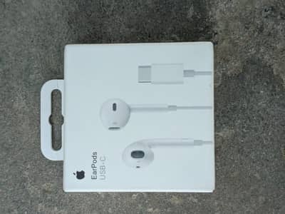 Apple original handfree unboxed sealed.