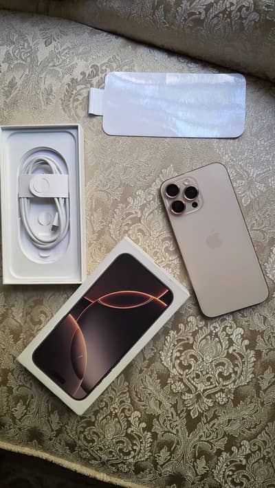 iPhone 16 pro max 256 GB desert titanium