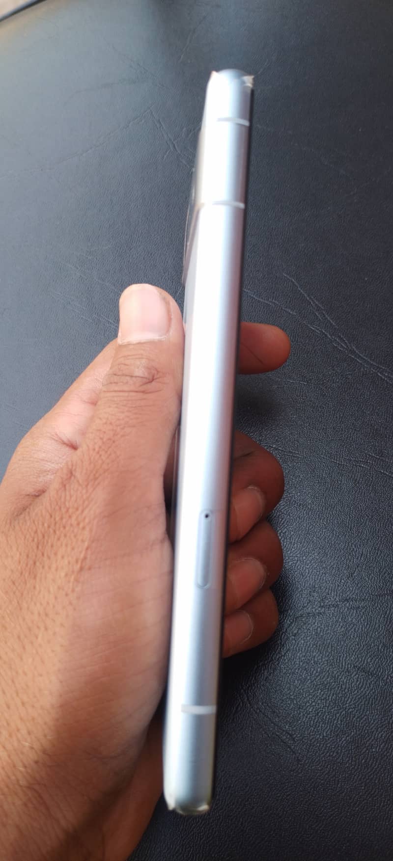 Google Pixel 7a 4